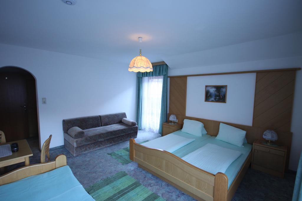 Pension Maier Flattach Room photo