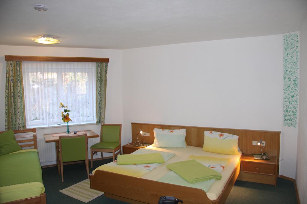 Pension Maier Flattach Room photo